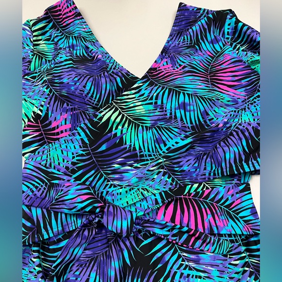 Tropical Print One-Piece Rashguard Swimsuit - Picture 6 of 10